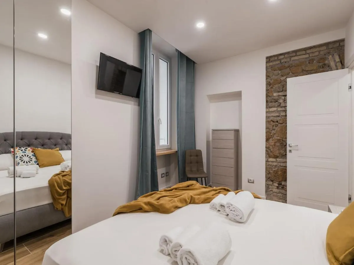 The Best Rent - Modern Three-Bedroom Apartment A Few Steps From The Colosseum